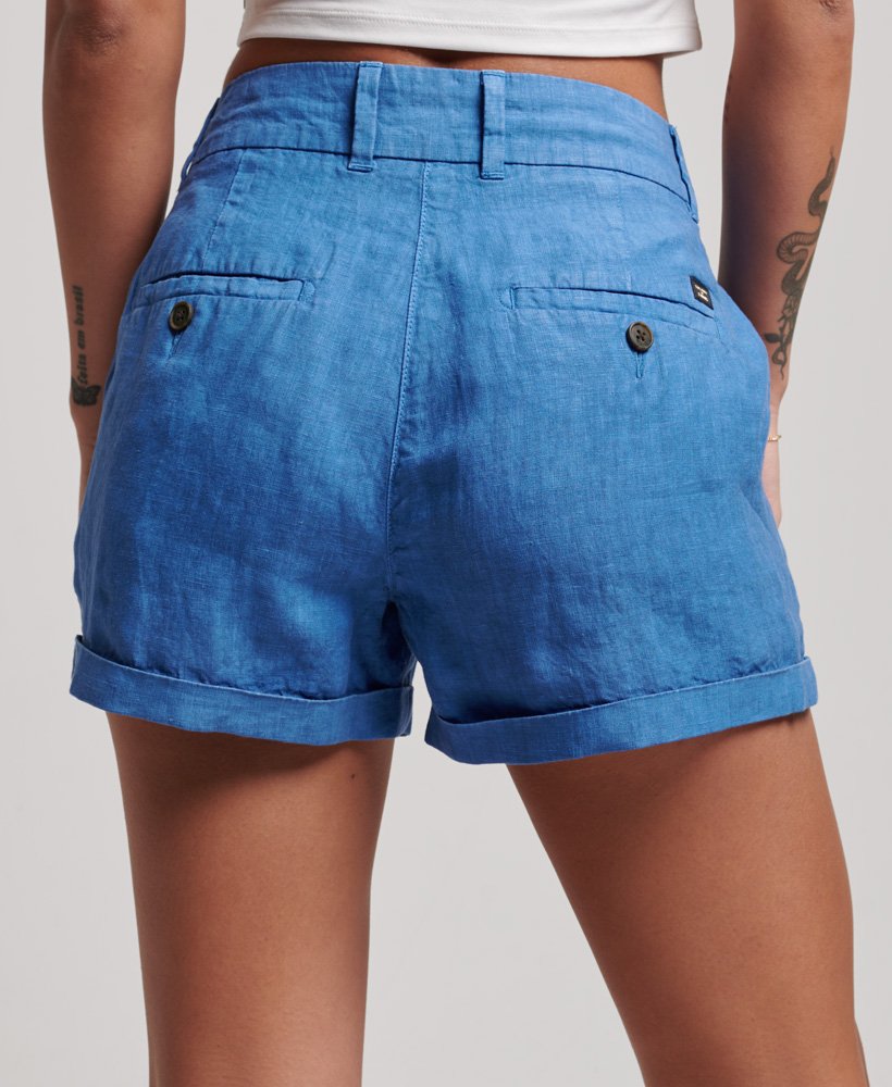 overgeverfde linnen shorts in klassiek blauw