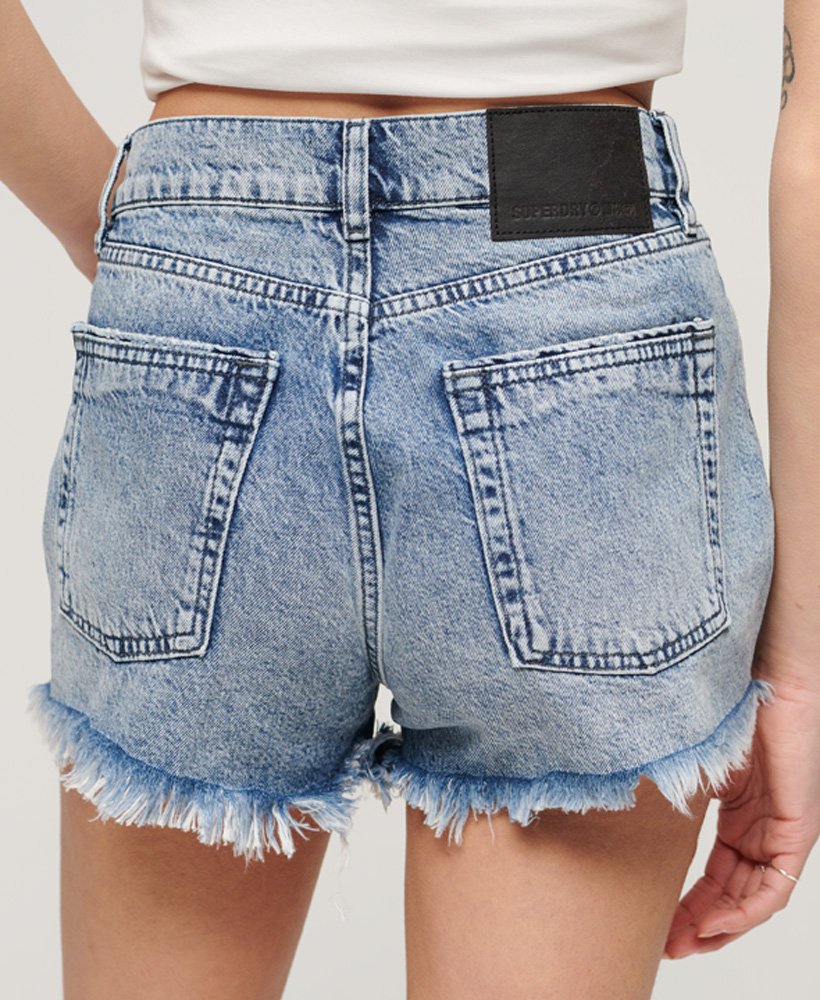 high rise denim shorts in gewassen indigo