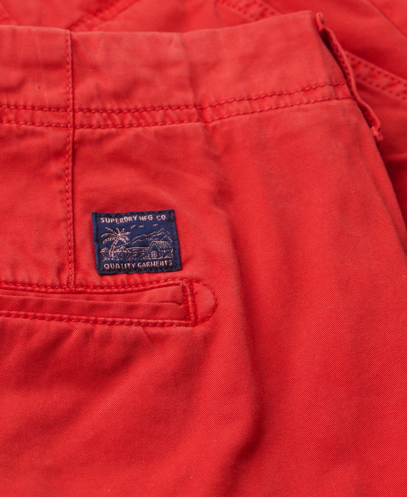 chino hot shorts in frisdrankrood