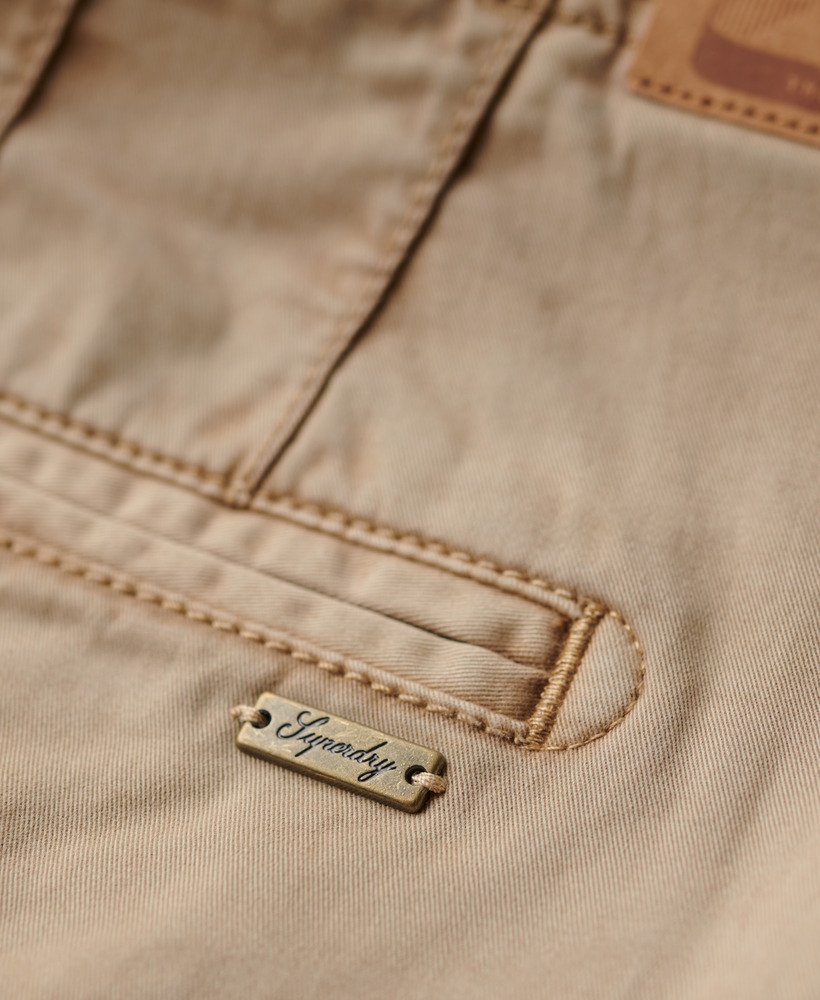 klassieke chino shorts in stonewash taupebruin.