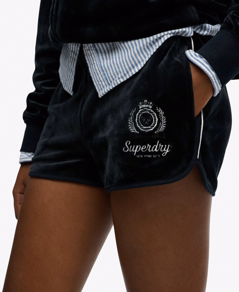 Country Club Velours Shorts