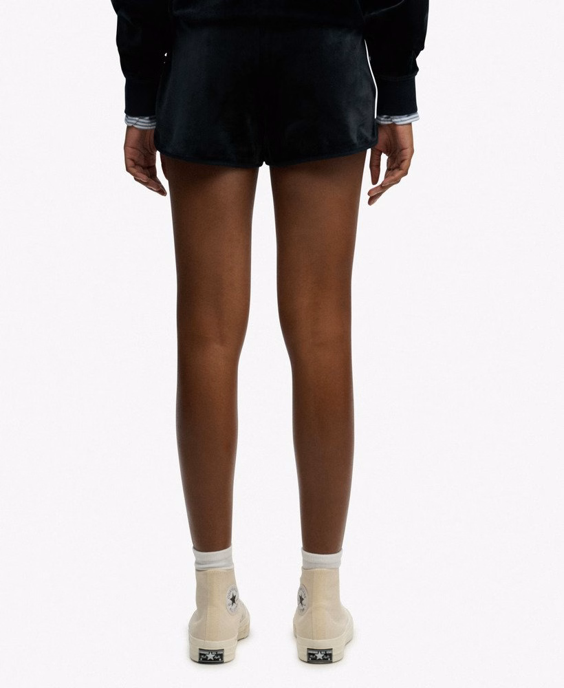 Country Club Velours Shorts