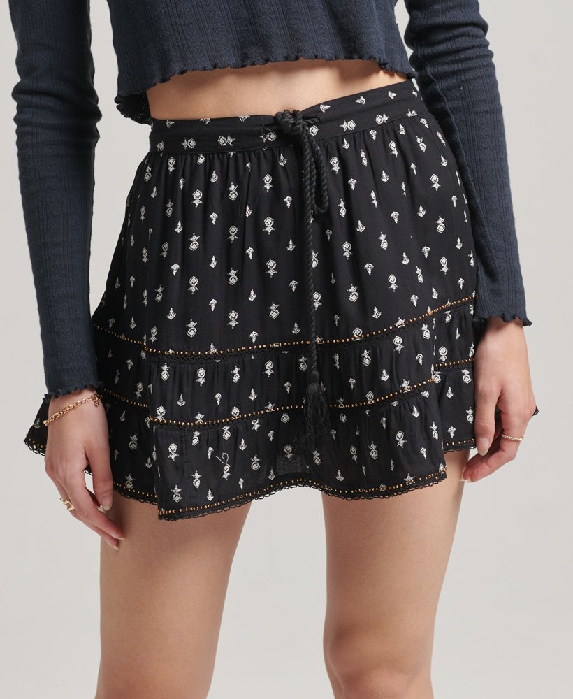 vintage minirok met versieringen in zwart geometrisch patroon