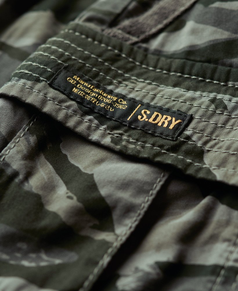 utility parachute skirt in wave tiger camo