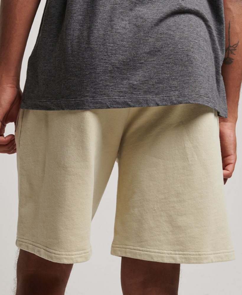core sport shorts in pelican beige
