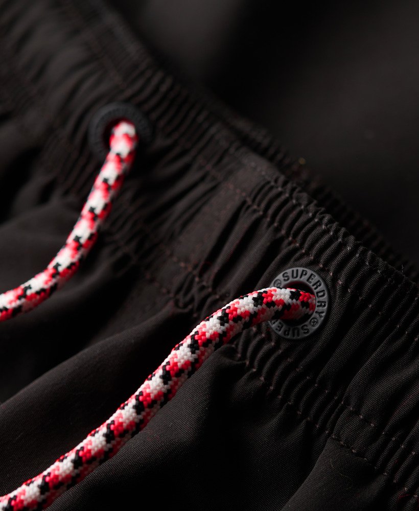 sportswear logo 17-inch zwembroek van gerecycled materiaal in zwart