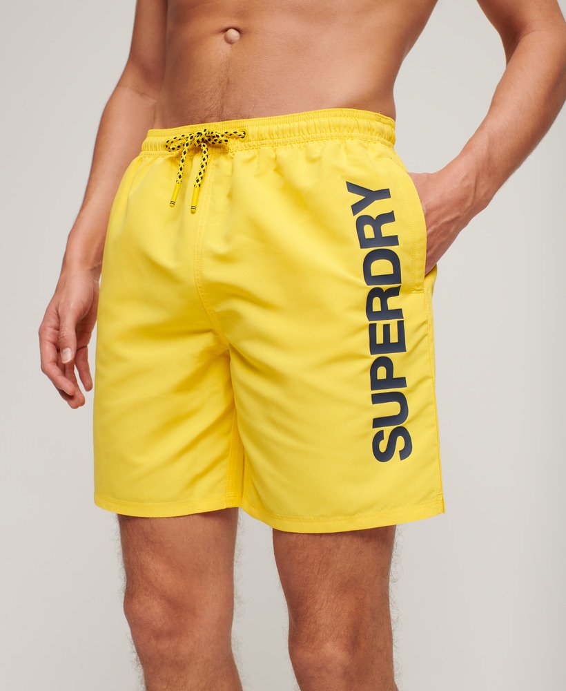sport graphic 17-inch zwembroek van gerecycled materiaal in cyber yellow