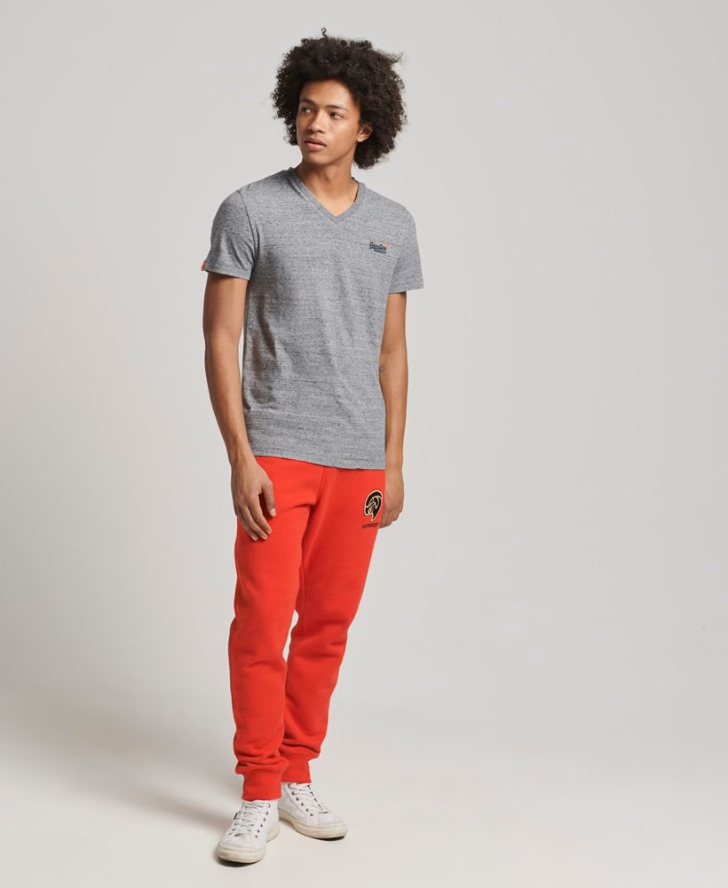 Vintage T-shirt met V-hals en borduurwerk van Orange Label