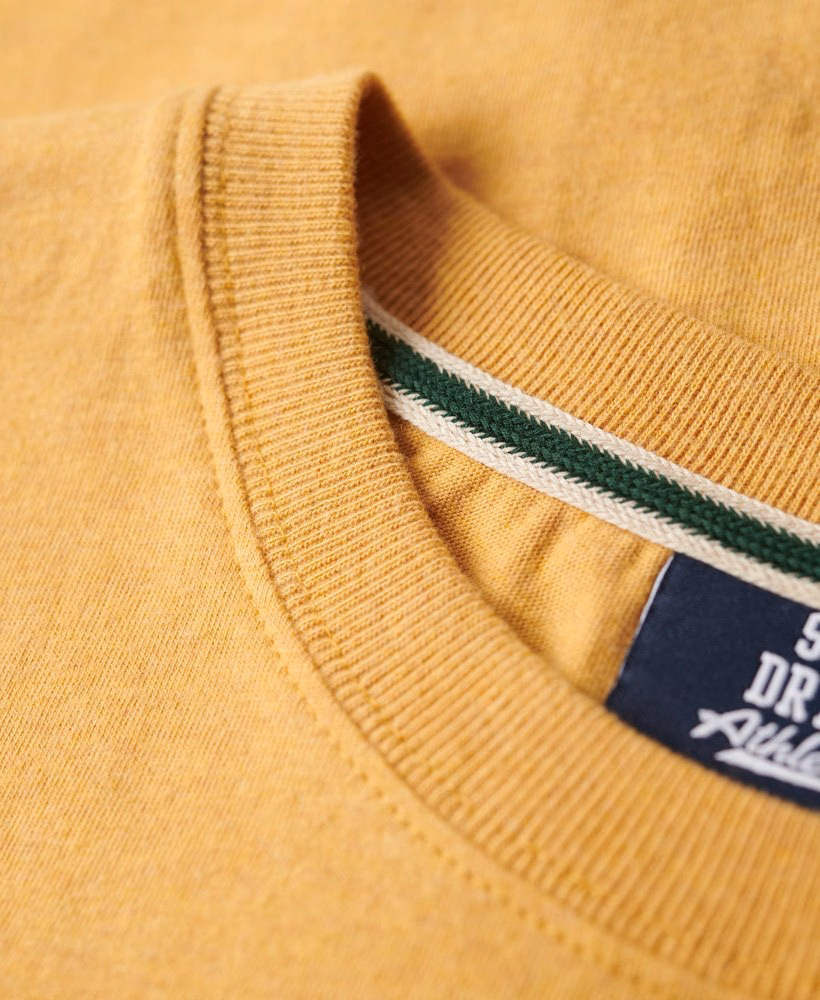 Essential Logo T-shirt