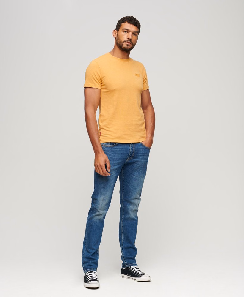 Essential Logo T-shirt