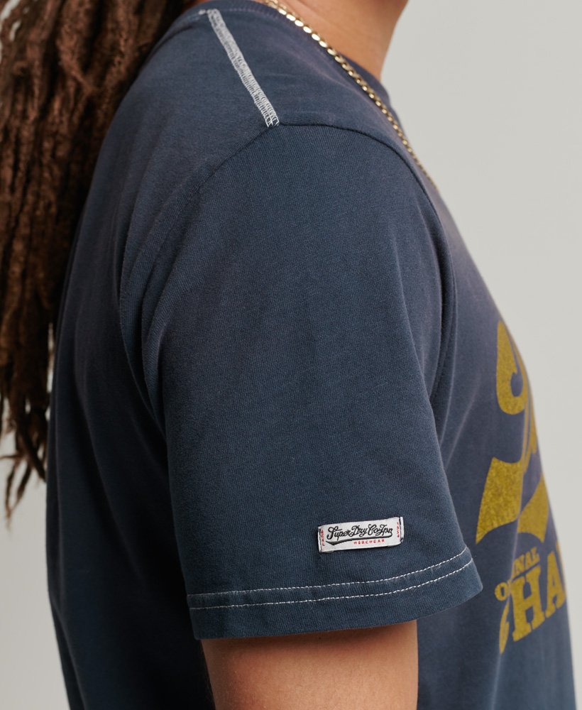 limited edition vintage 04 rework classic t-shirt in donkerblauw