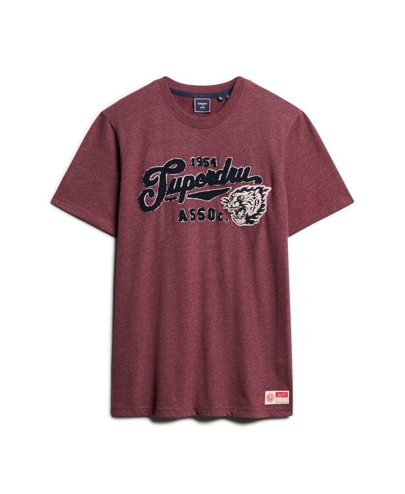 vintage college t-shirt in scriptstijl in port marl