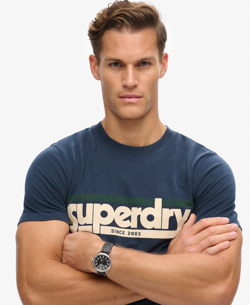 t-shirt met terrain-logo en strepen in eclipse navy