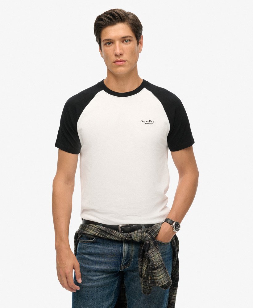baseball t-shirt met essential logo van biologisch katoen in opticblack
