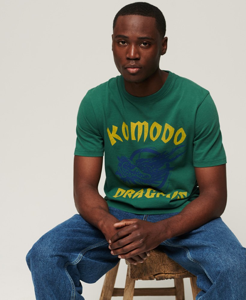superdry x komodo classic dragon t-shirt in dennengroen