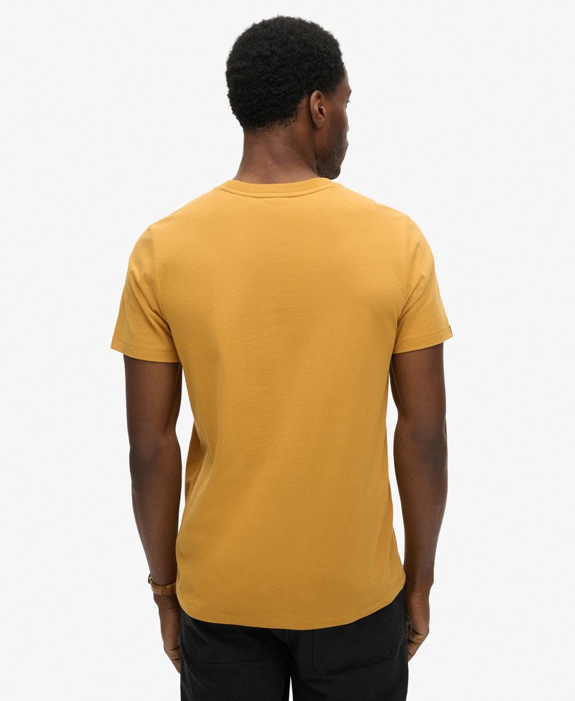 grafisch t-shirt voor chinees nieuwjaar in kurkumabruin.