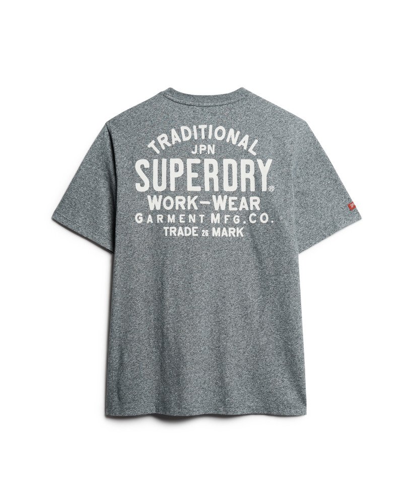werkkleding t-shirt met grafische print op de borst in mat marineblauw met korrelstructuur.