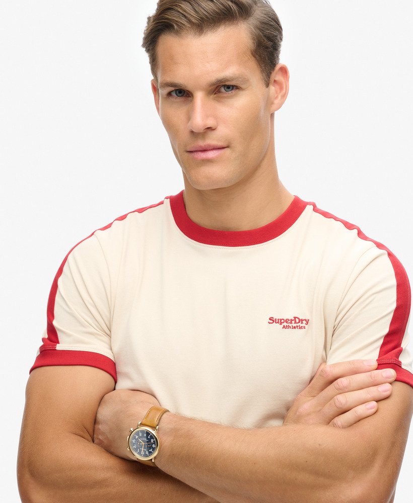 essential logo retro t-shirt in havermoutchilipeperrood