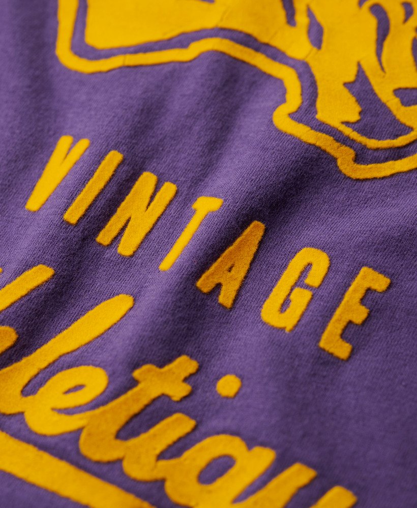 atletisch t-shirt met graphic print voor atletiek in lex purple