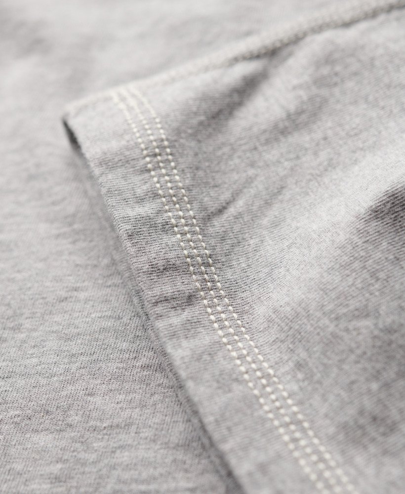 t-shirt met contrasterende stiksels op de borstzak in gewassen collegegrijs gemêleerd