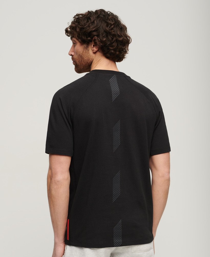 sport tech logo relaxed t-shirt in zwart