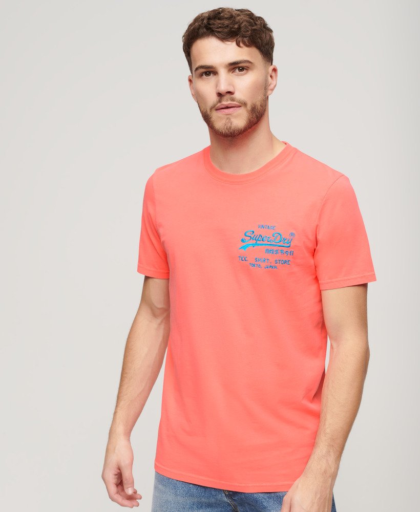neon vintage logo t-shirt in neonrood