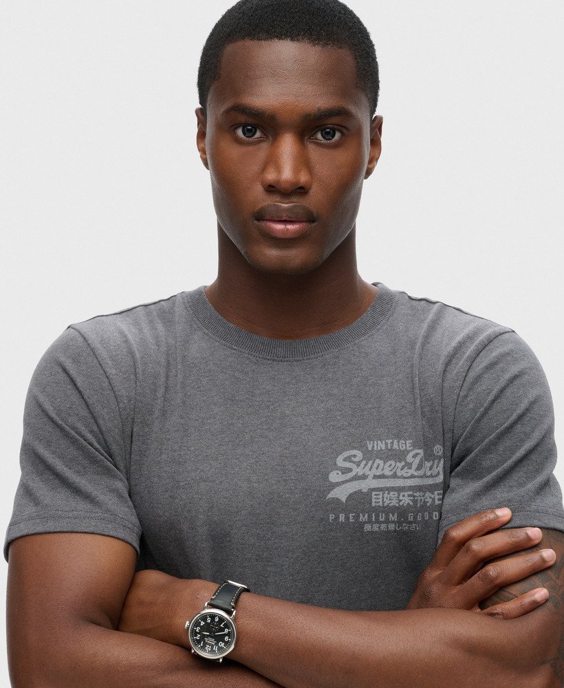vintage logo heritage t-shirt met borstplaat in granietgrijs gemêleerd