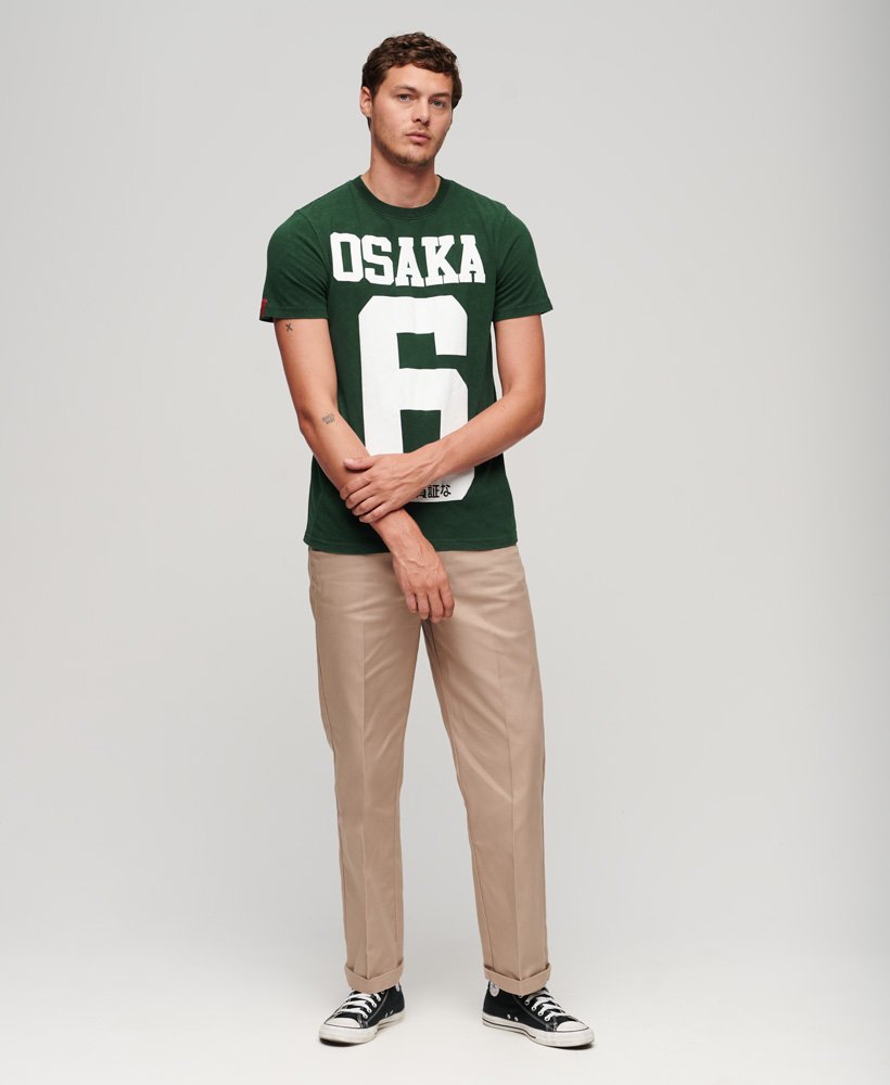 osaka 6 t-shirt met puffprint in emailgroen
