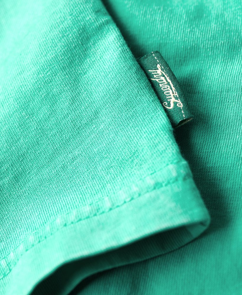 neon travel chest loose t-shirt in cool green