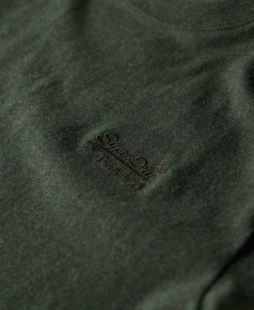 t-shirt met essential-logo van biologisch katoen in diep bosgroen gemêleerd.
