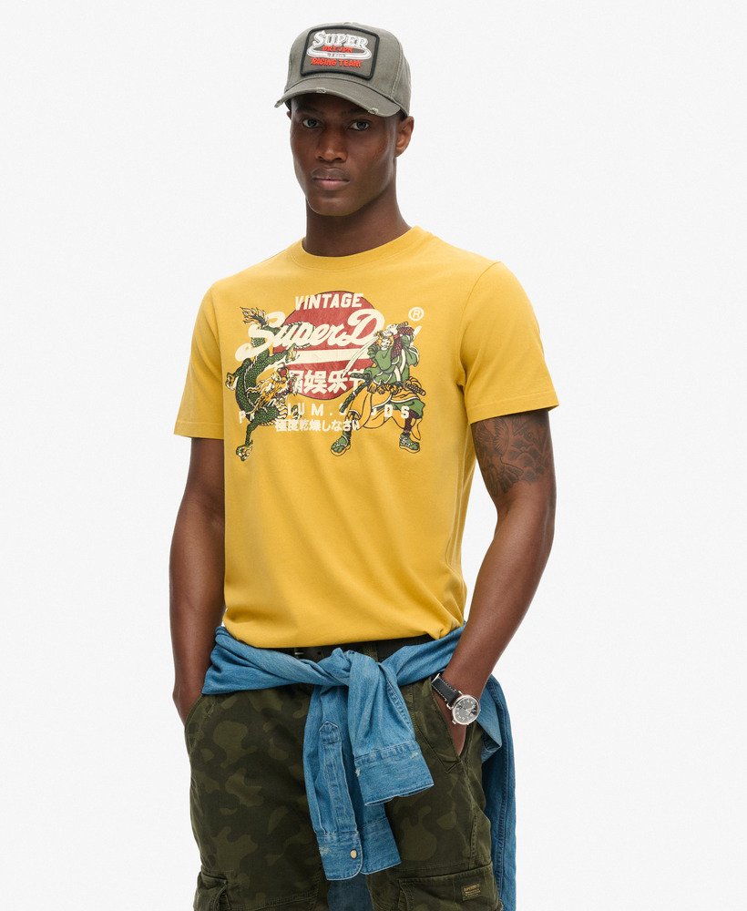 tokyo graphic t-shirt in oliegeel