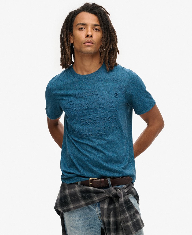 t-shirt met reliëfprint in verkoolde turquoise tint.
