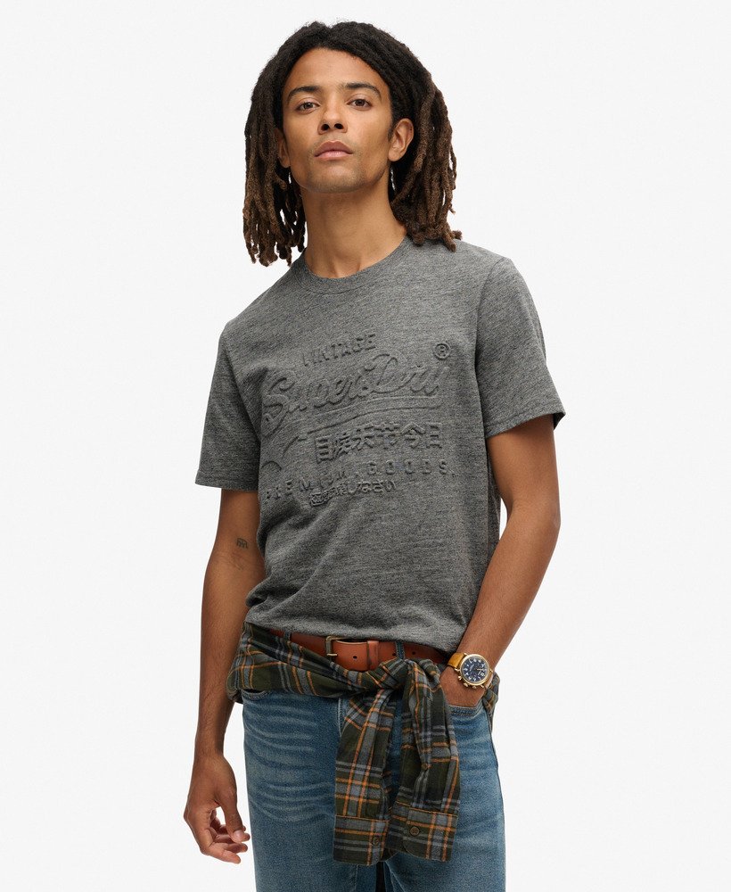 t-shirt met reliëfprint in surplus jetter charcoal grit.