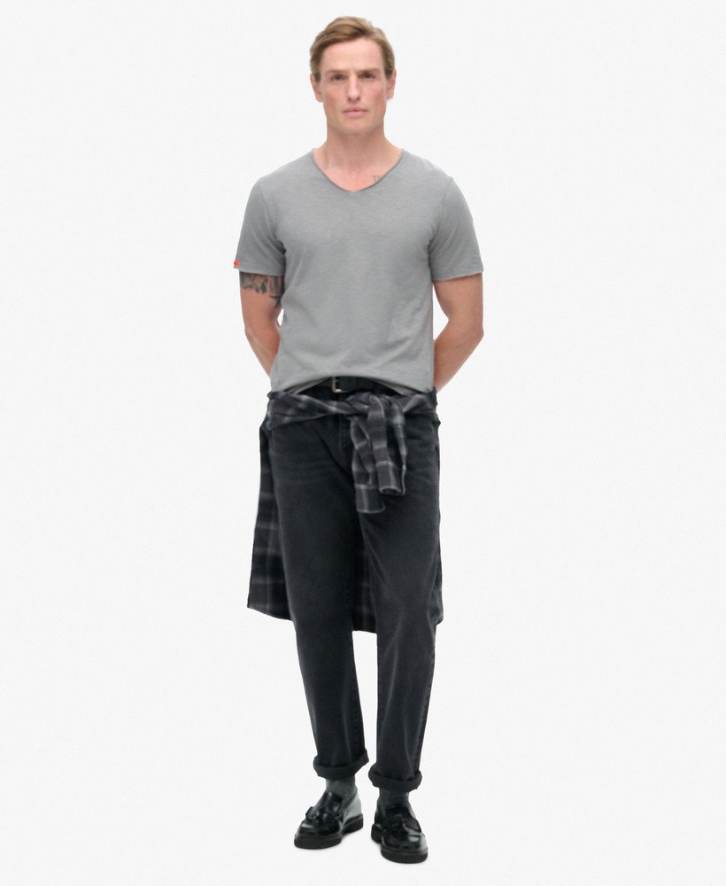 t-shirt met v-hals en rafelige rand in steeple grey