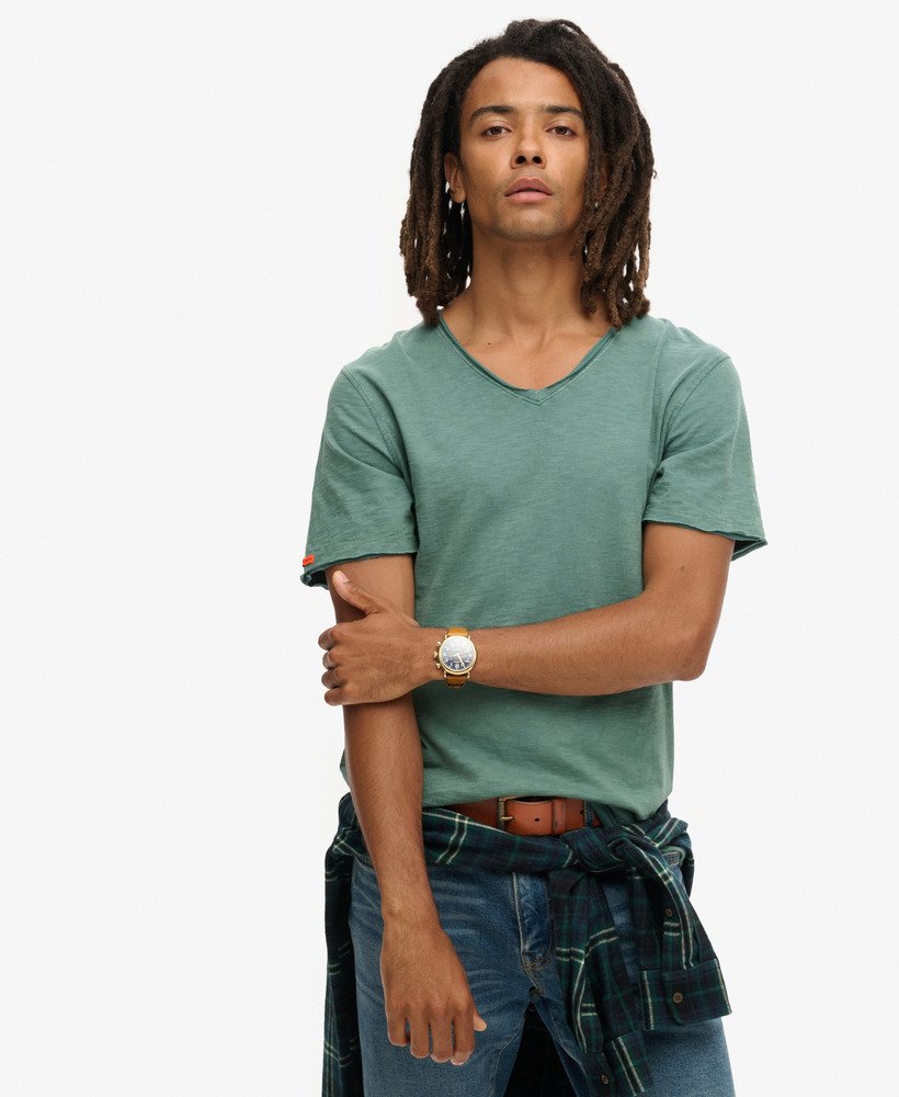 t-shirt met v-hals en rafelige rand in drius green
