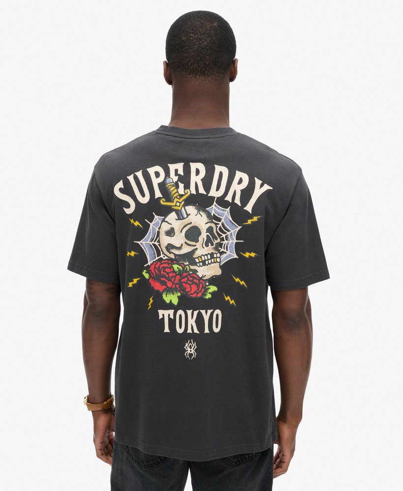 tattoo back graphic loose t-shirt in blackboard