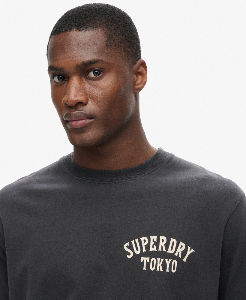 tattoo back graphic loose t-shirt in blackboard