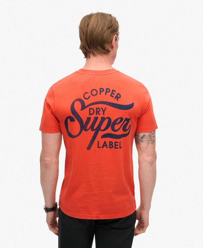 copper label t-shirt met borstprint in roestbruine kleur van denim co.