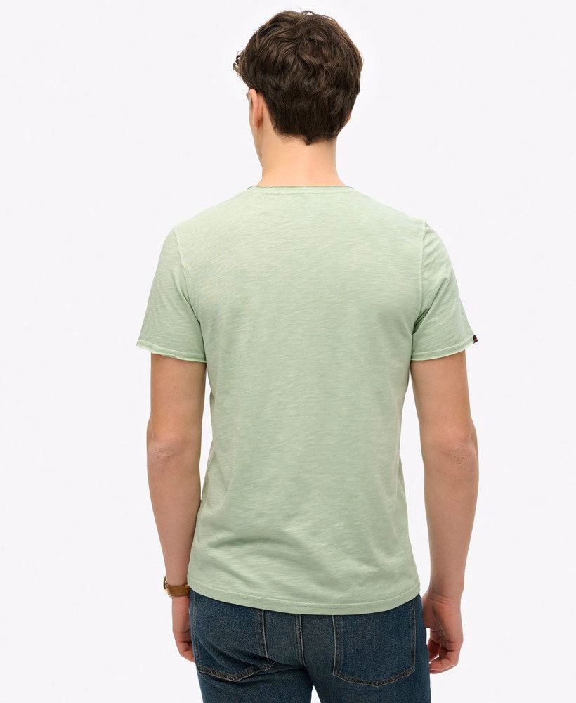 T-shirt met rafelige randen en slubstructuur