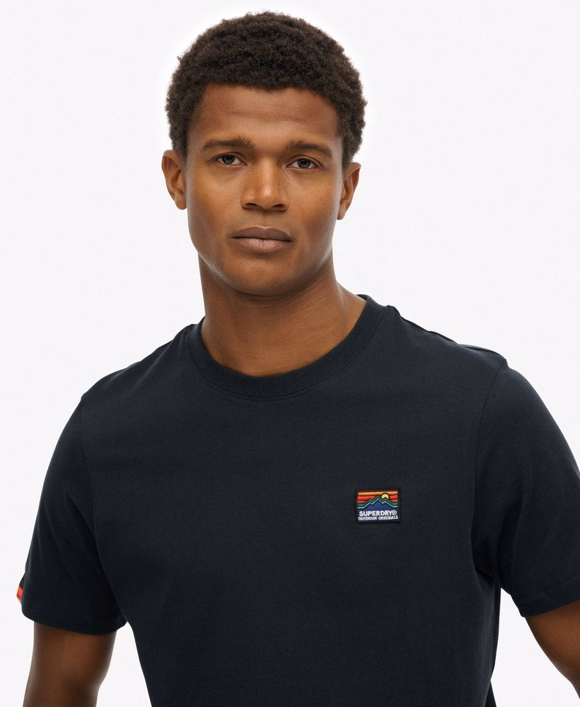 Great Outdoors geborduurd relaxed T-shirt