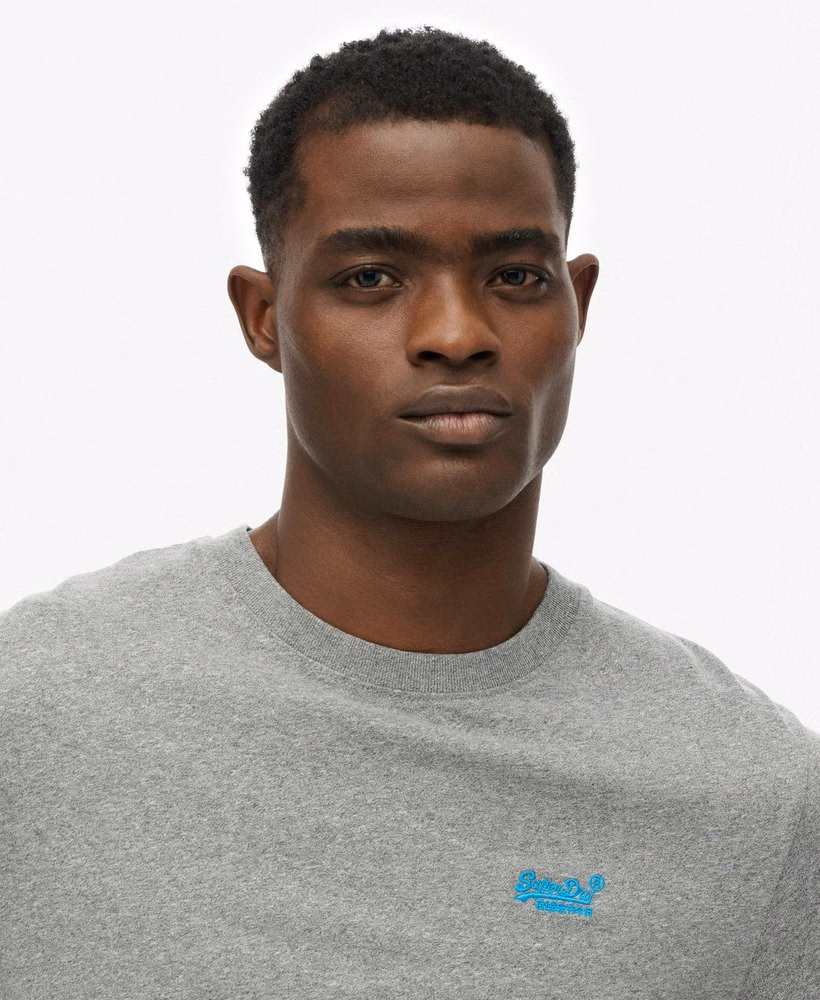 Essential Logo T-shirt