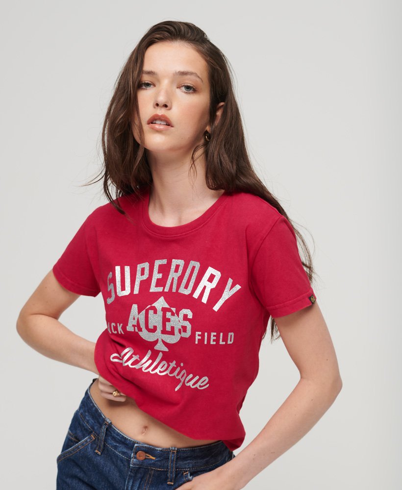 grafisch t-shirt met universiteitsopdruk in karmijnrood