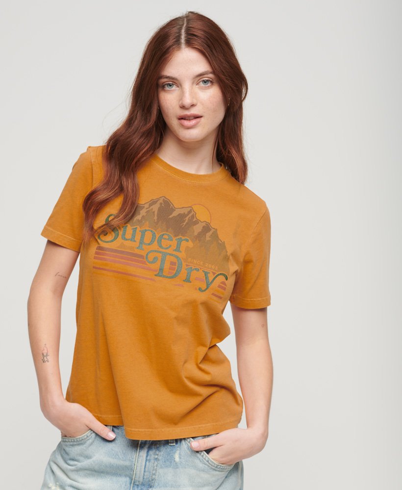 outdoor gestreept grafisch t-shirt in goudgele gemêleerde kleur