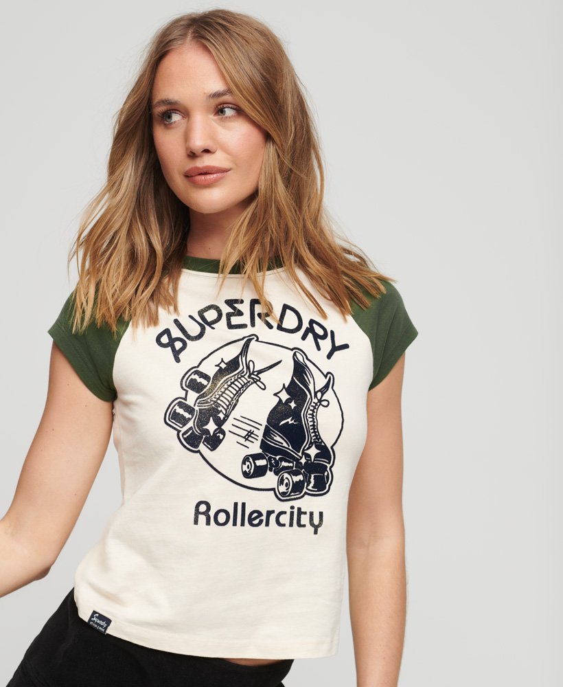 roller graphic baseball mini t-shirt in havermoutlegergroen