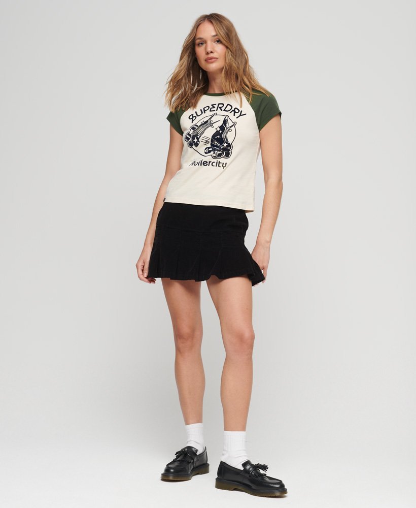 roller graphic baseball mini t-shirt in havermoutlegergroen