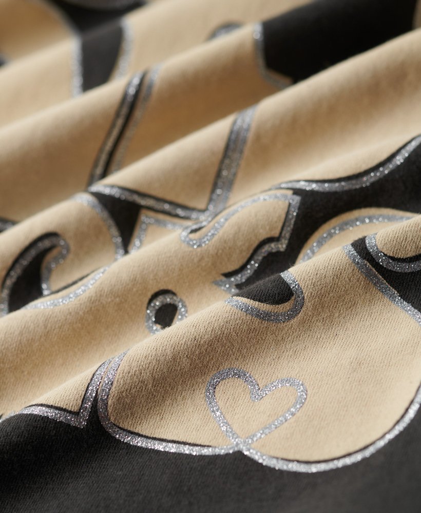 retro rocklogo t-shirt uit de jaren 70 in gewassen zwart