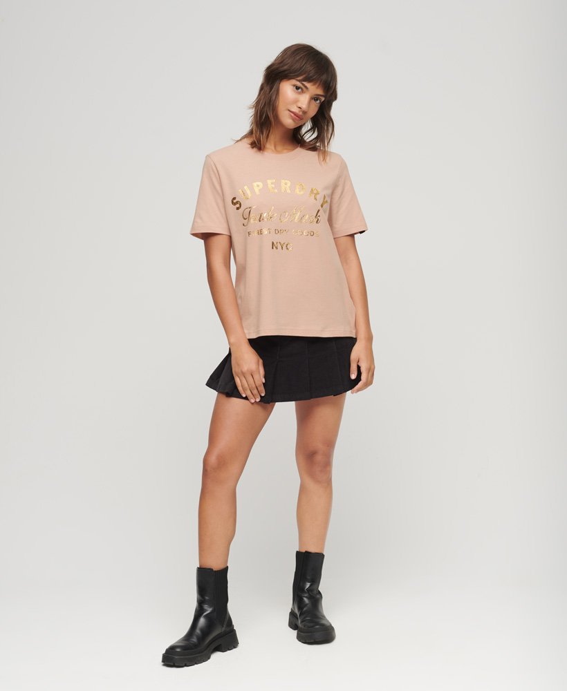 luxe metallic logo t-shirt in vintage blushroze