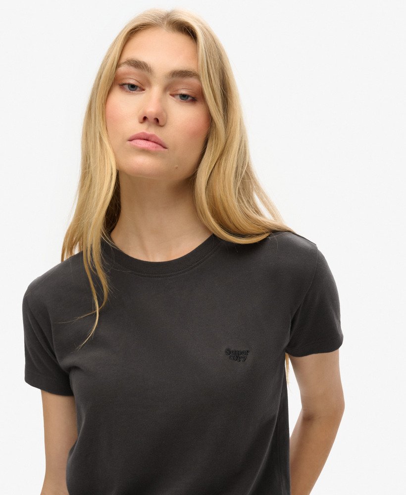 essential logo fitted t-shirt in bison black