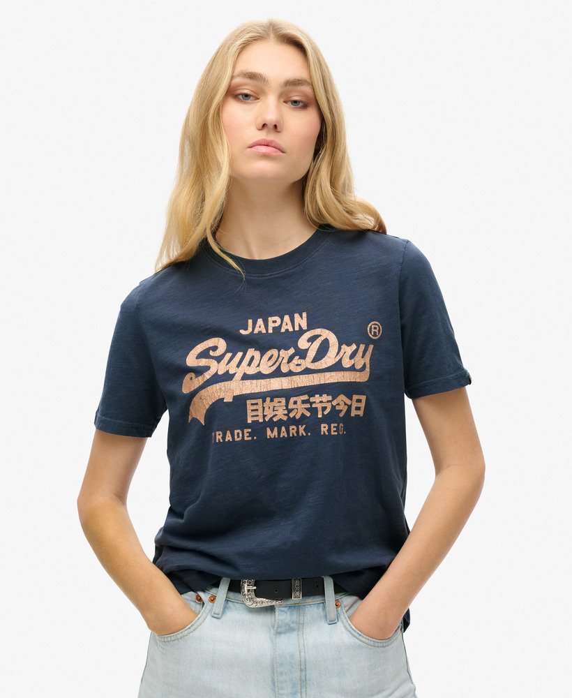 relaxed t-shirt met metallic logo in lauren navy