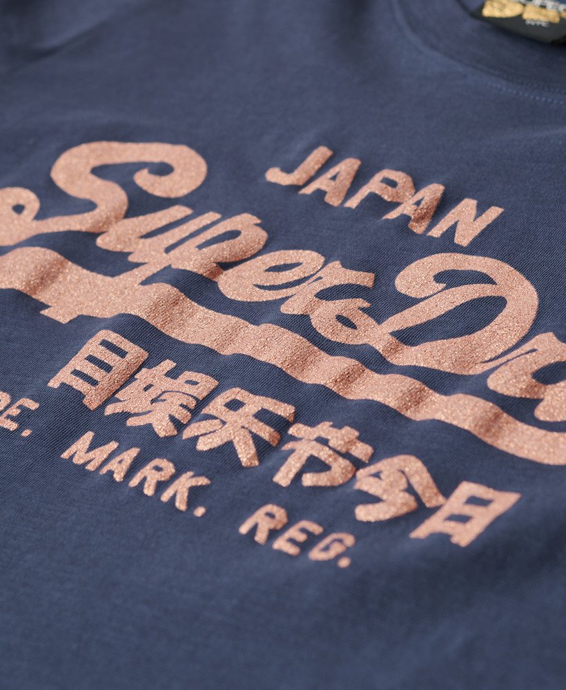 relaxed t-shirt met metallic logo in lauren navy
